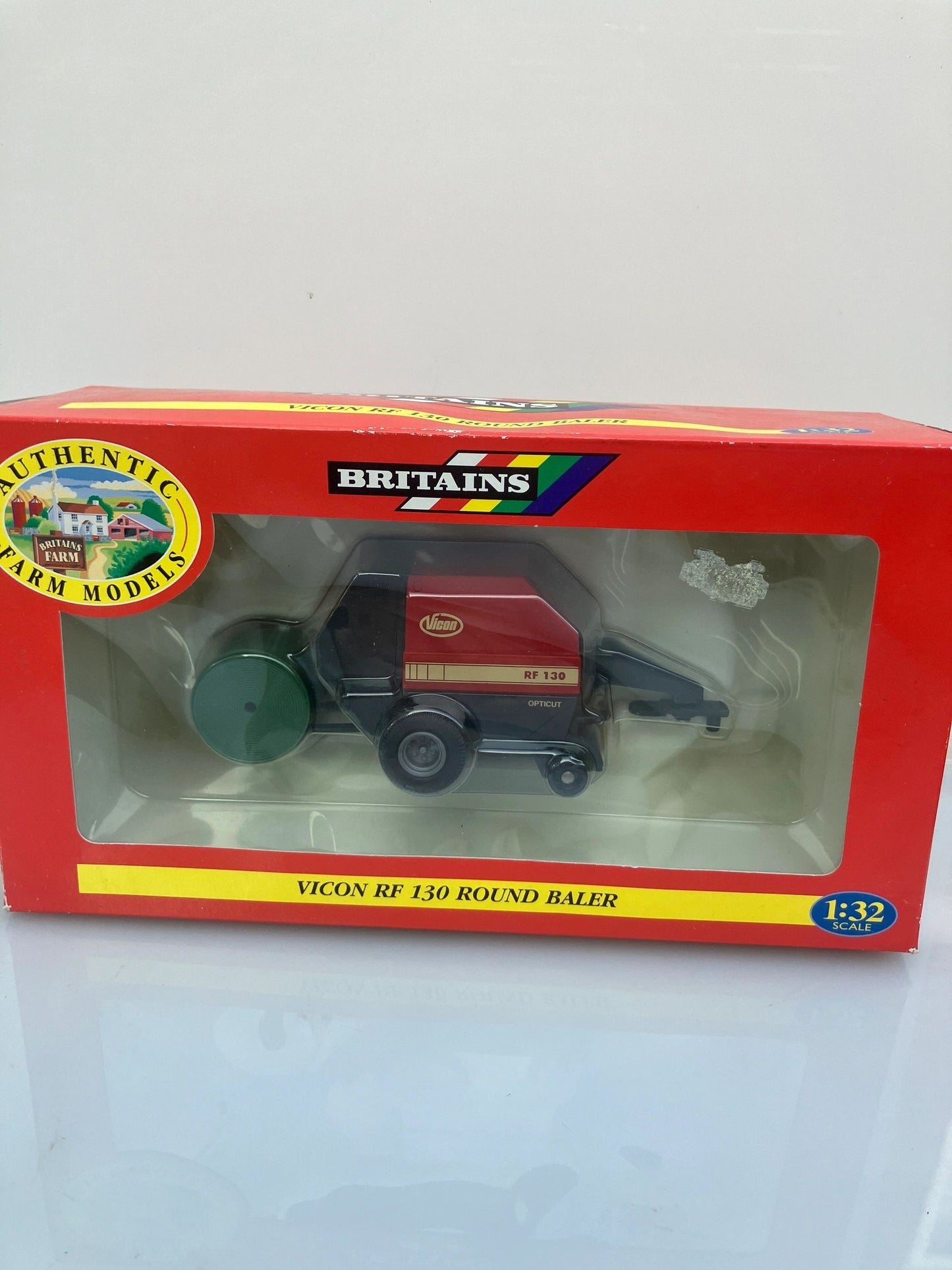 00051 Vintage Britains Vicon Round Baler 1:32 scale Image 5