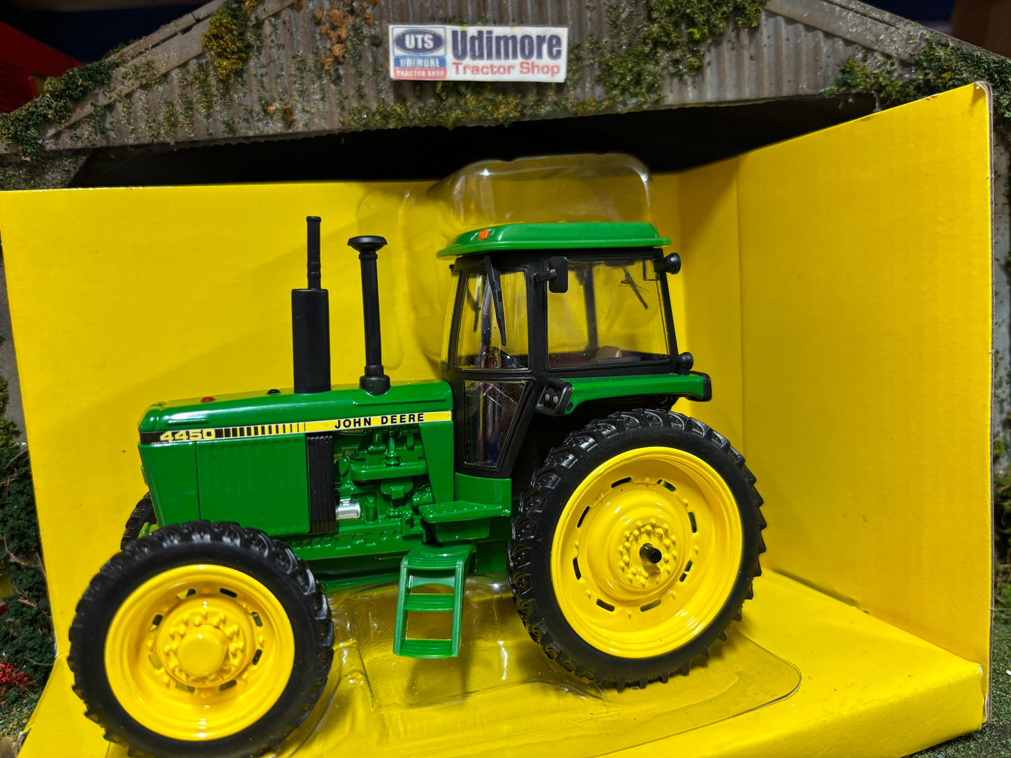 John Deere 4450 Tractor Conversion Row crops narrow wheels 1:32 scale