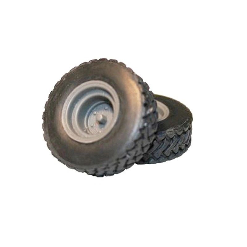04203 pair of wheels Artisan32 farm machinery 1:32 scale Image 5