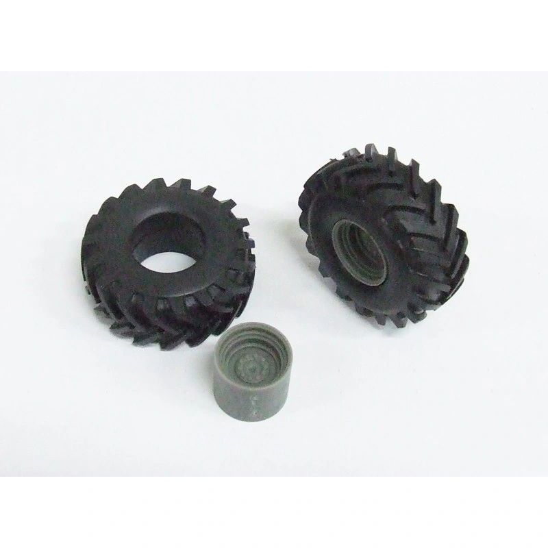 04215 pair of low pressure wheels 650 Artisan32 farm machinery 1:32 scale Image 4