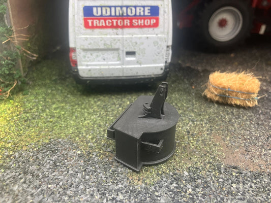 04418 Front Tractor Weight 14 Artisan32 Farm Machinery 1:32 scale Image 2