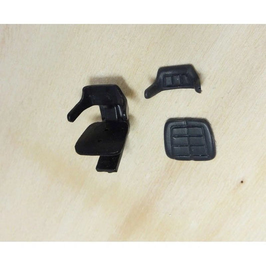 04555 Seat 05 20 mm x 18mm Tractor farm machinery 1:32 scale Artisan32 Image 2