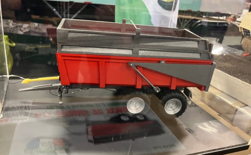 14 tonne Trailer kit Artisan32 farm machinery 1:32 scale