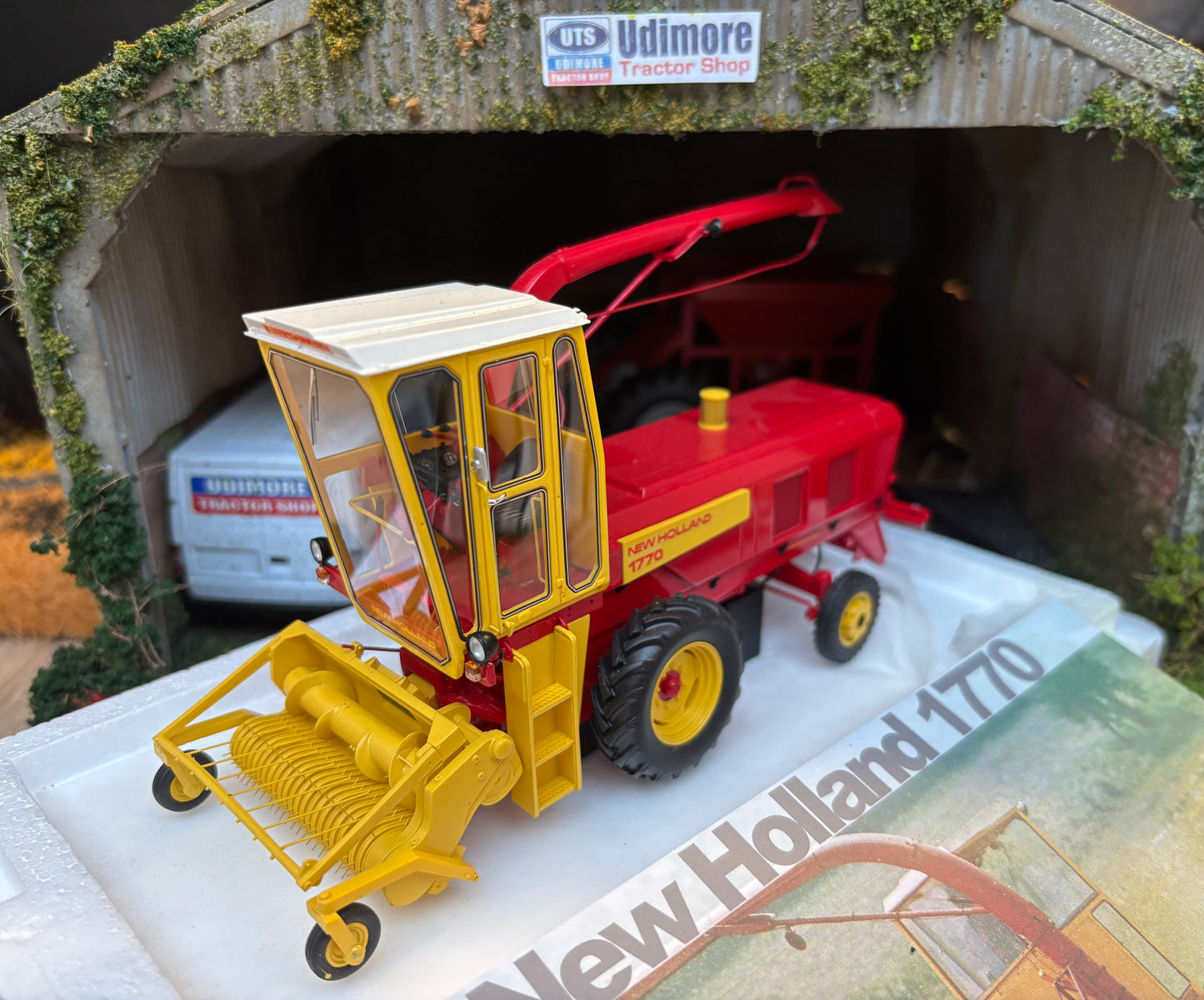 New Holland 1770 Forage Harvester Limited Edition Stunning in 1:32 scale VKA Models