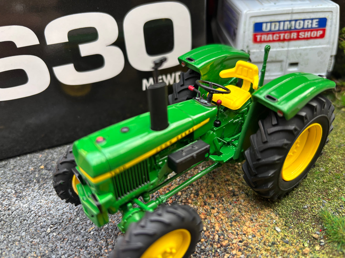 John Deere 1630 MFWD Tractor Metal 1:32 scale Limited Edition Minitrac