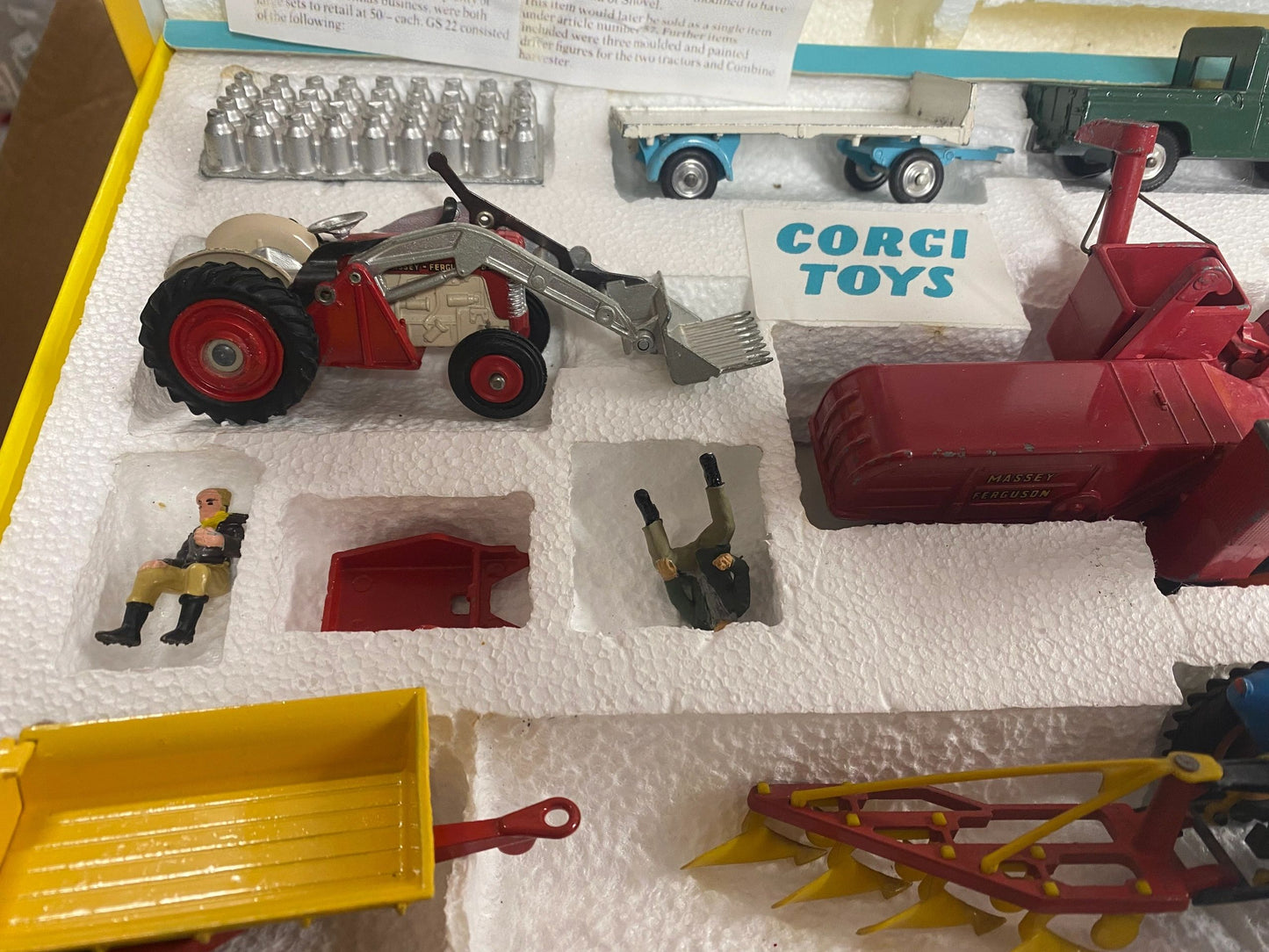 1962 Corgi farm set GS22 gift set 22 Image 7