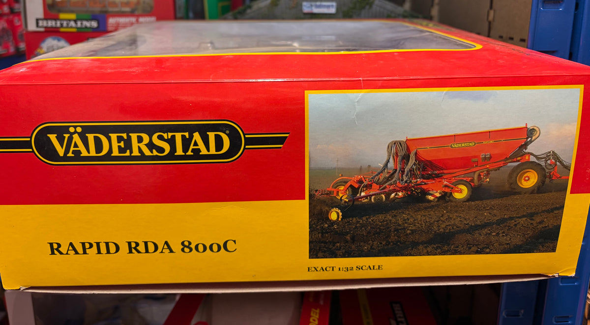 RARE Universal Hobbies Väderstad Rapid RDA 800C 8m Seed Drill – Dealer Edition 730171 – 1:32 Scale Boxed Obsolete
