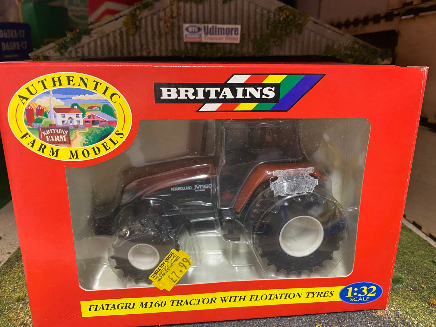 Britains New Holland Fiatagri M160 Floatations Tractor 9445 1:32 scale obsolete