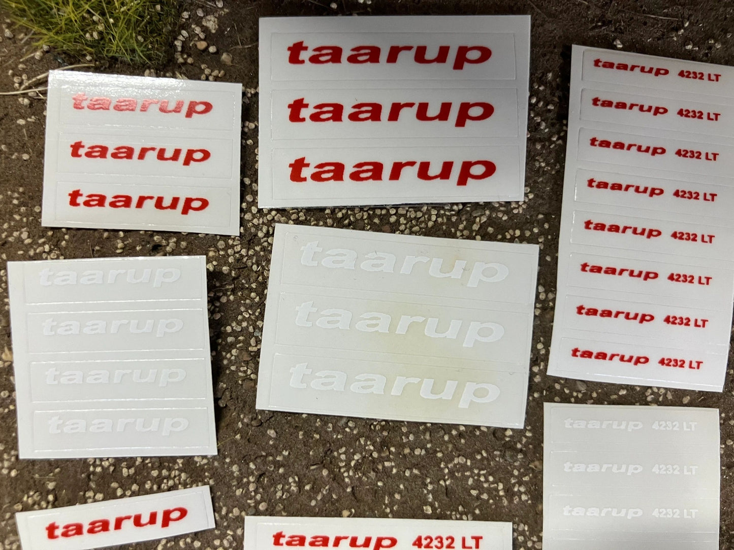 1:32 scale High quality huge vinyl pack over 120 x sticker set Kverneland Taarup farm machinery decals 1:32 scale Image 8
