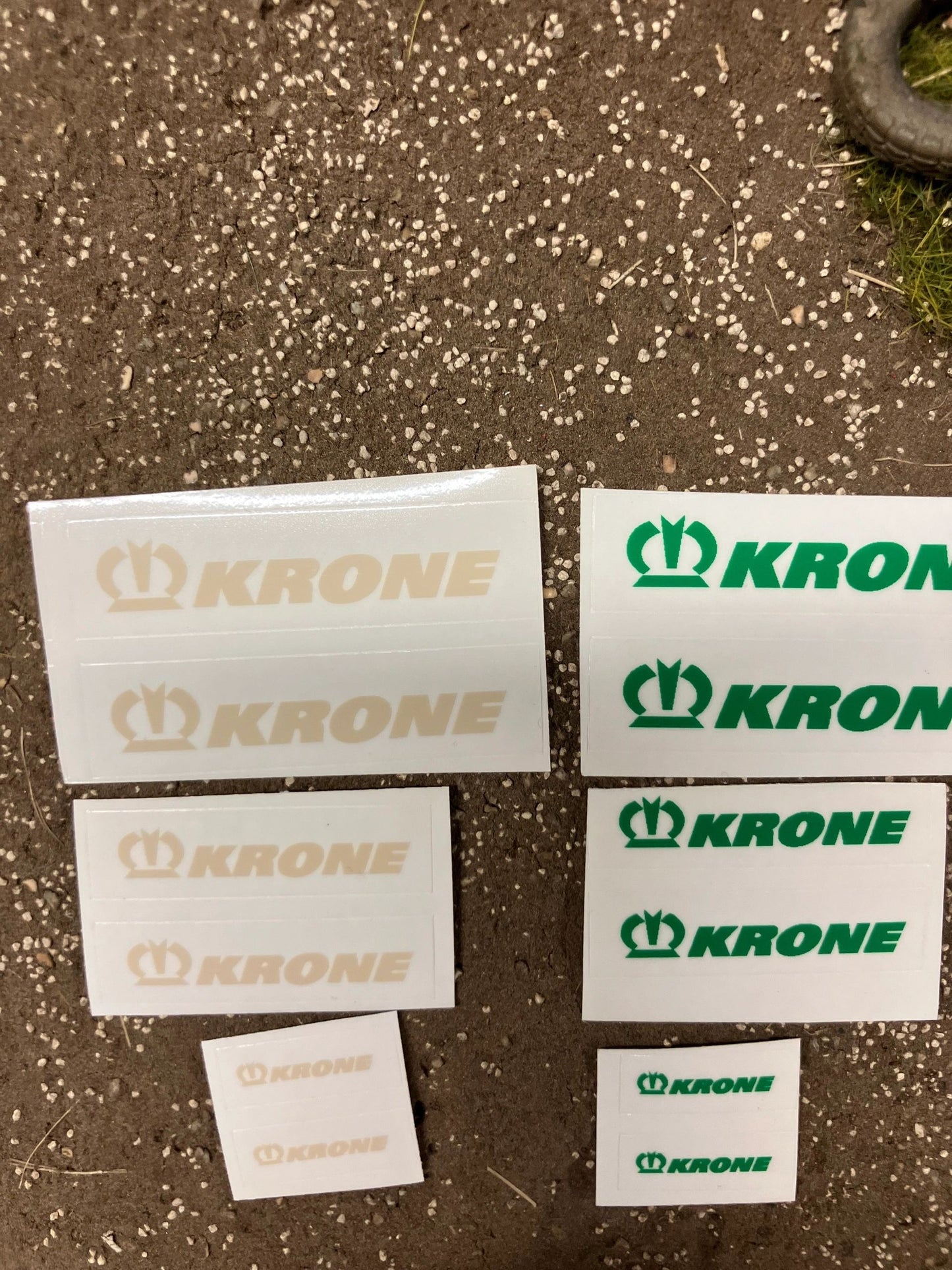 1:32 scale High quality vinyl huge pack 12 decals Krone Harvester farm machinery decals Image 2