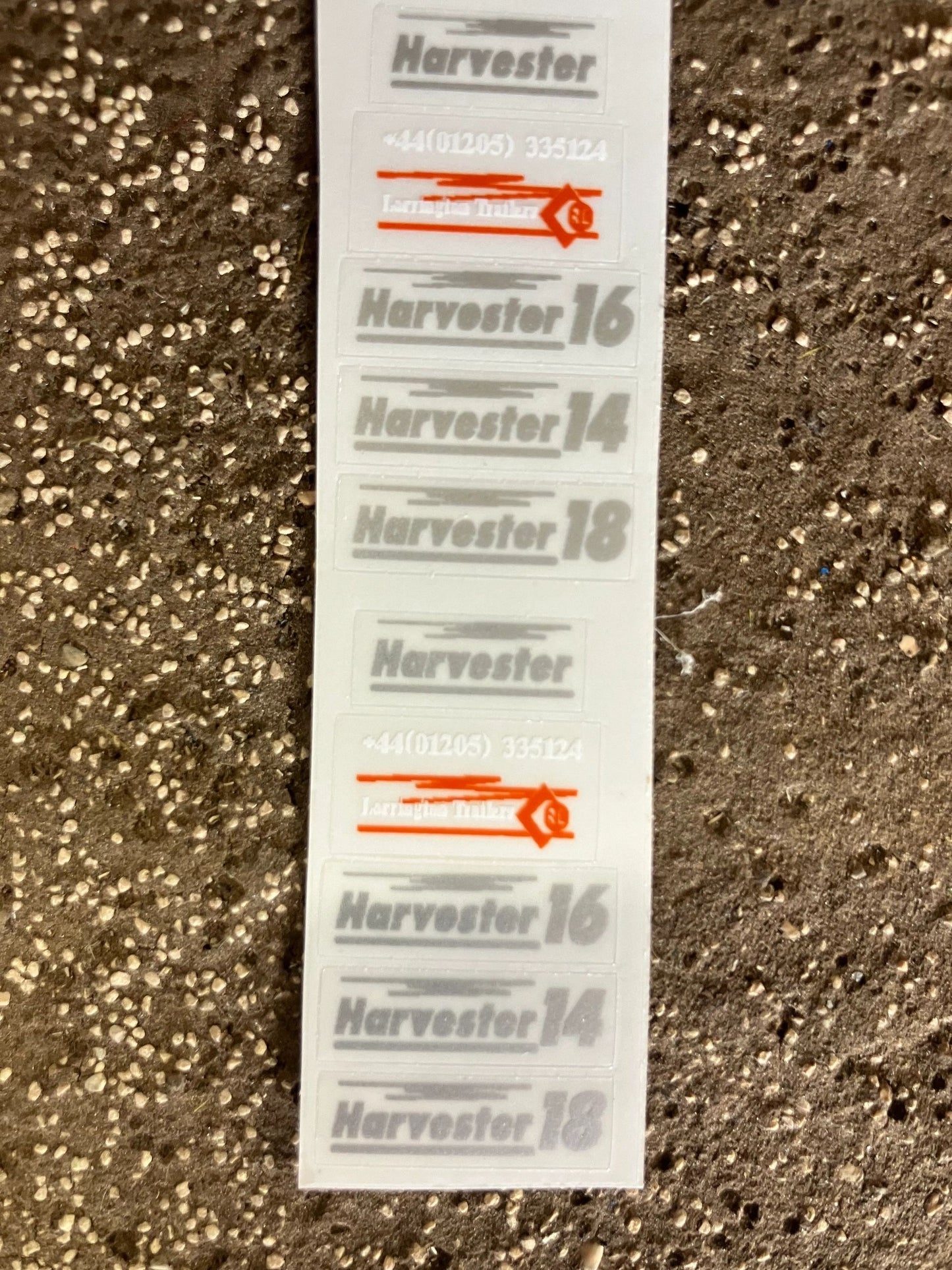 1:32 scale High quality vinyl pack 10 x sticker set Larrington Trailers harvester 14 16 18 farm machinery decals 1:32 scale Image 3