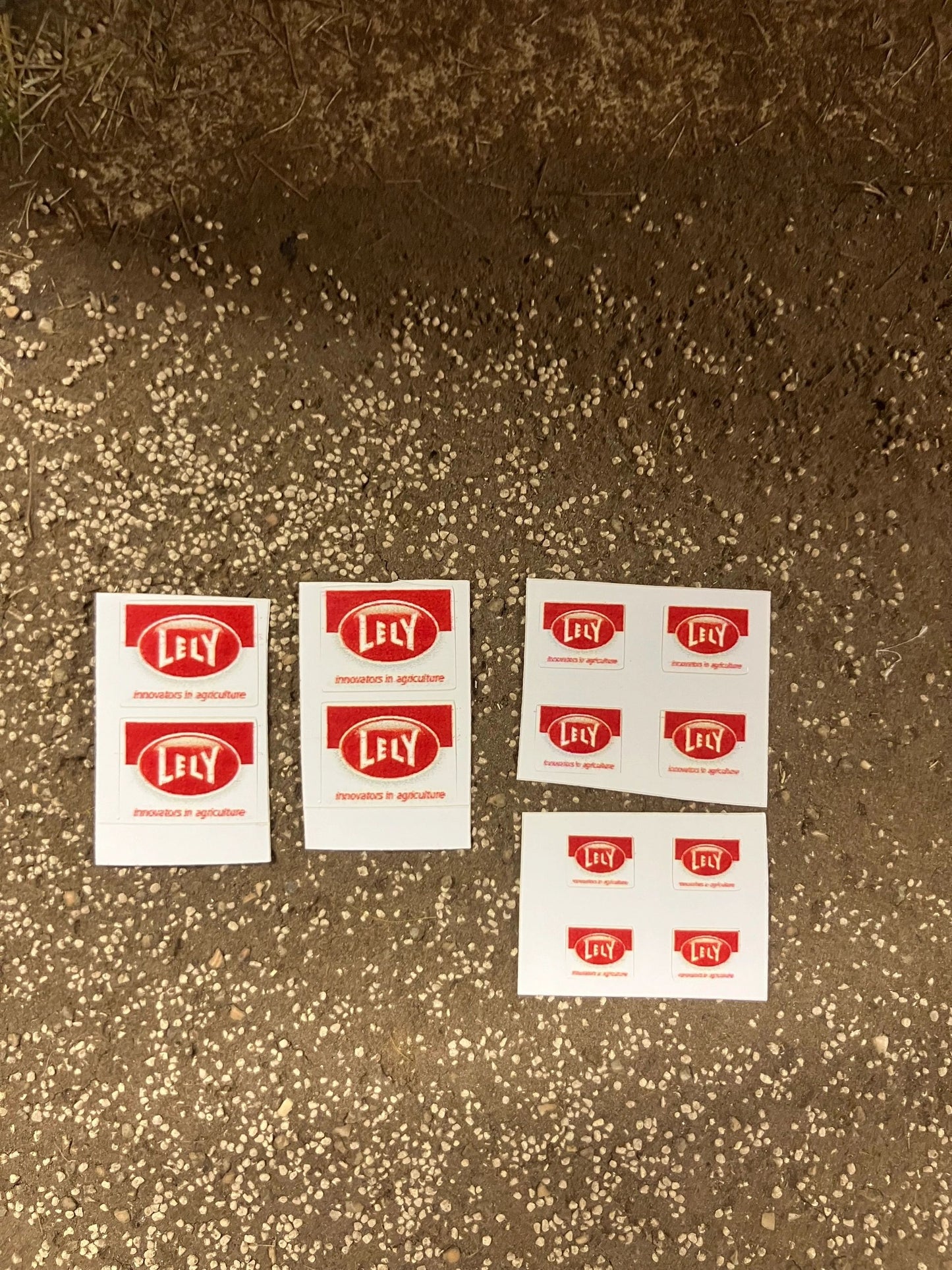 1:32 scale High quality vinyl pack 12 x sticker set Lely farm machinery decals 1:32 scale Image 2
