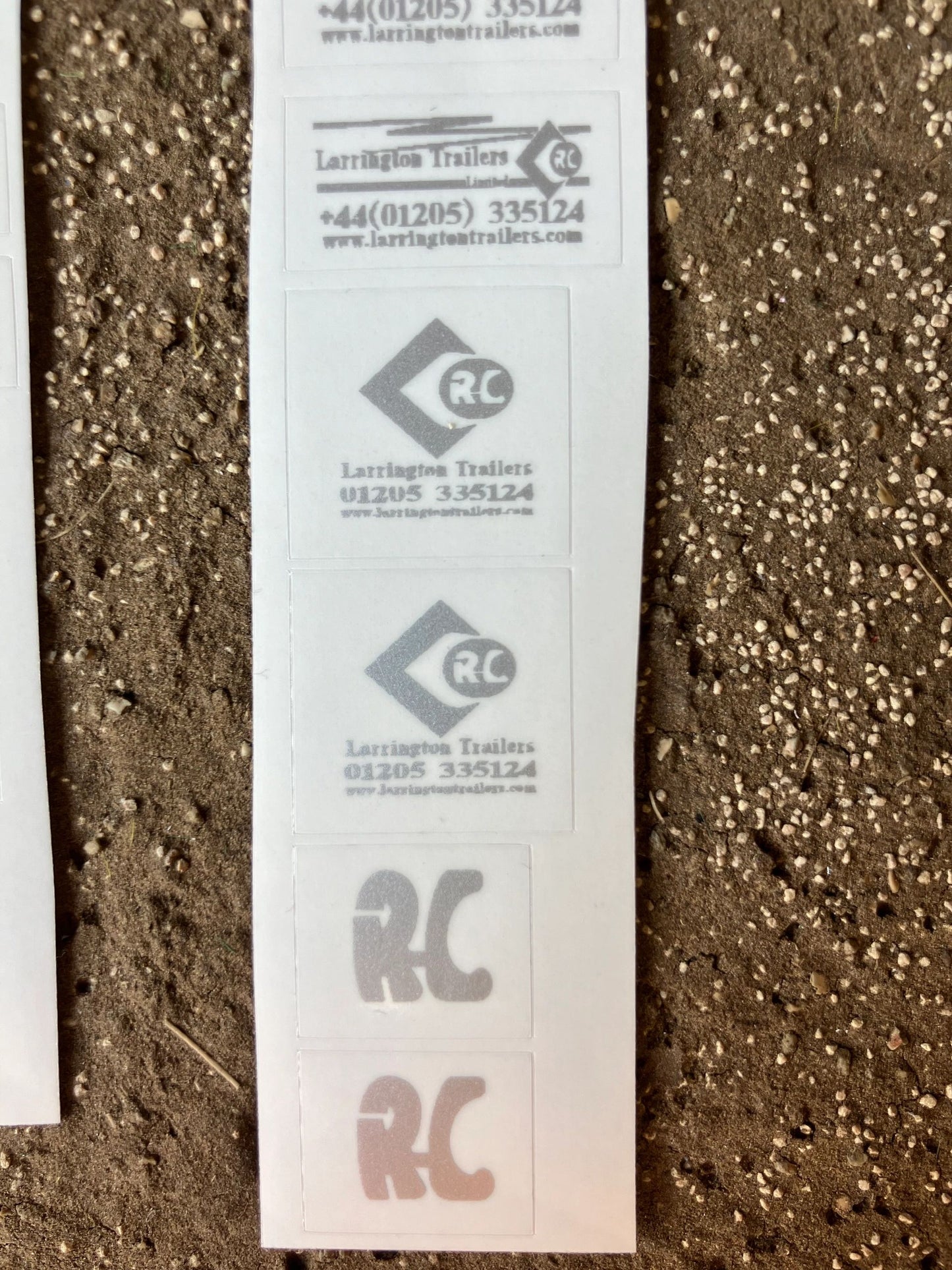 1:32 scale High quality vinyl pack 24 x sticker set Larrington Trailers root king RC farm machinery decals 1:32 scale Image 2