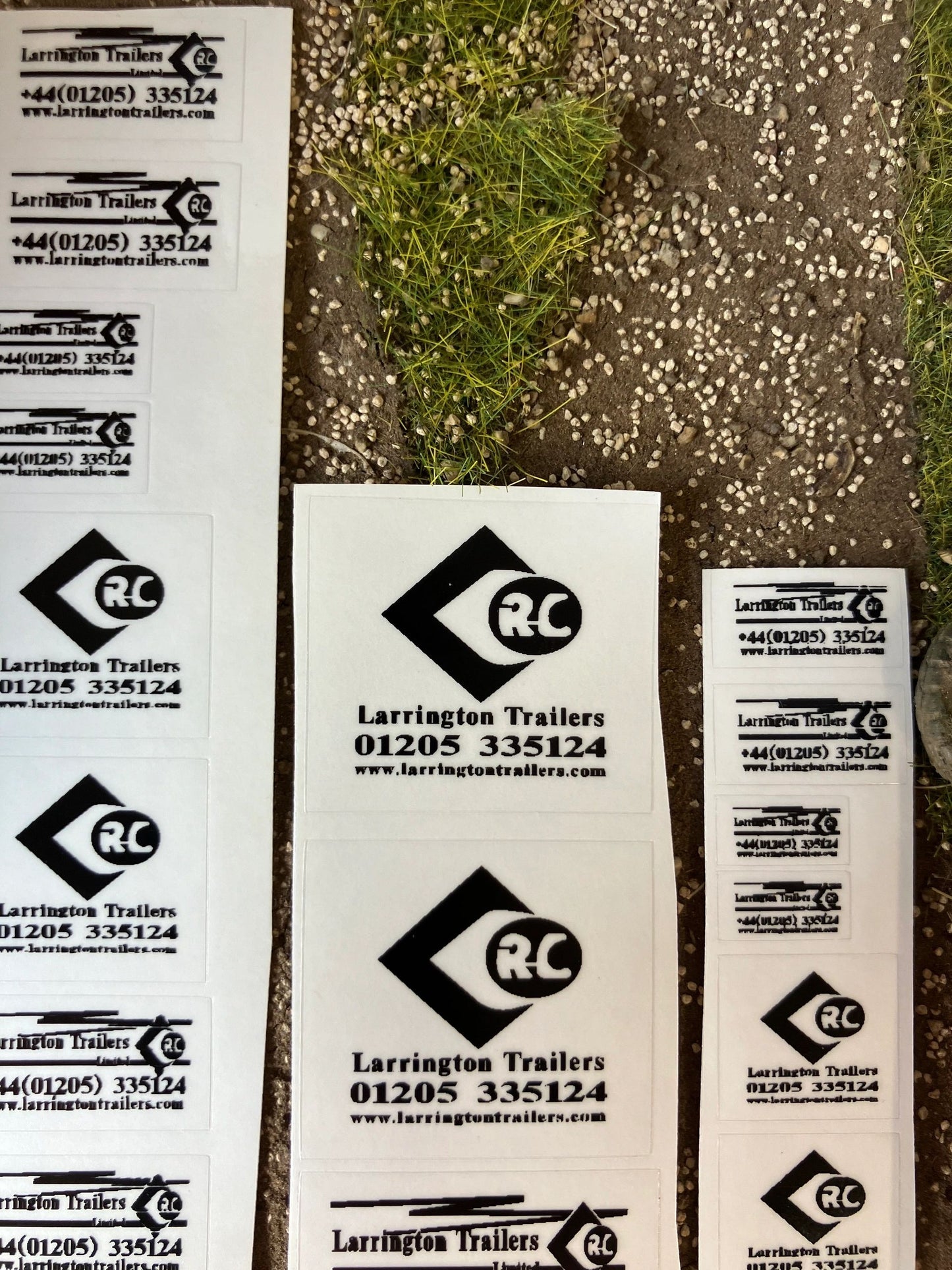 1:32 scale High quality vinyl pack 36 x sticker set Larrington Trailers root king RC farm machinery decals 1:32 scale Image 6