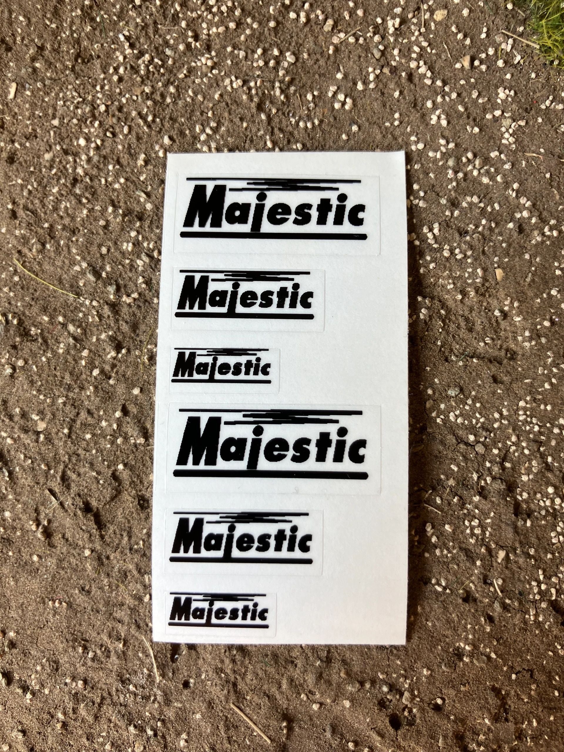 1:32 scale High quality vinyl pack 6 x sticker set Larrington Majestic Trailers farm machinery decals Image