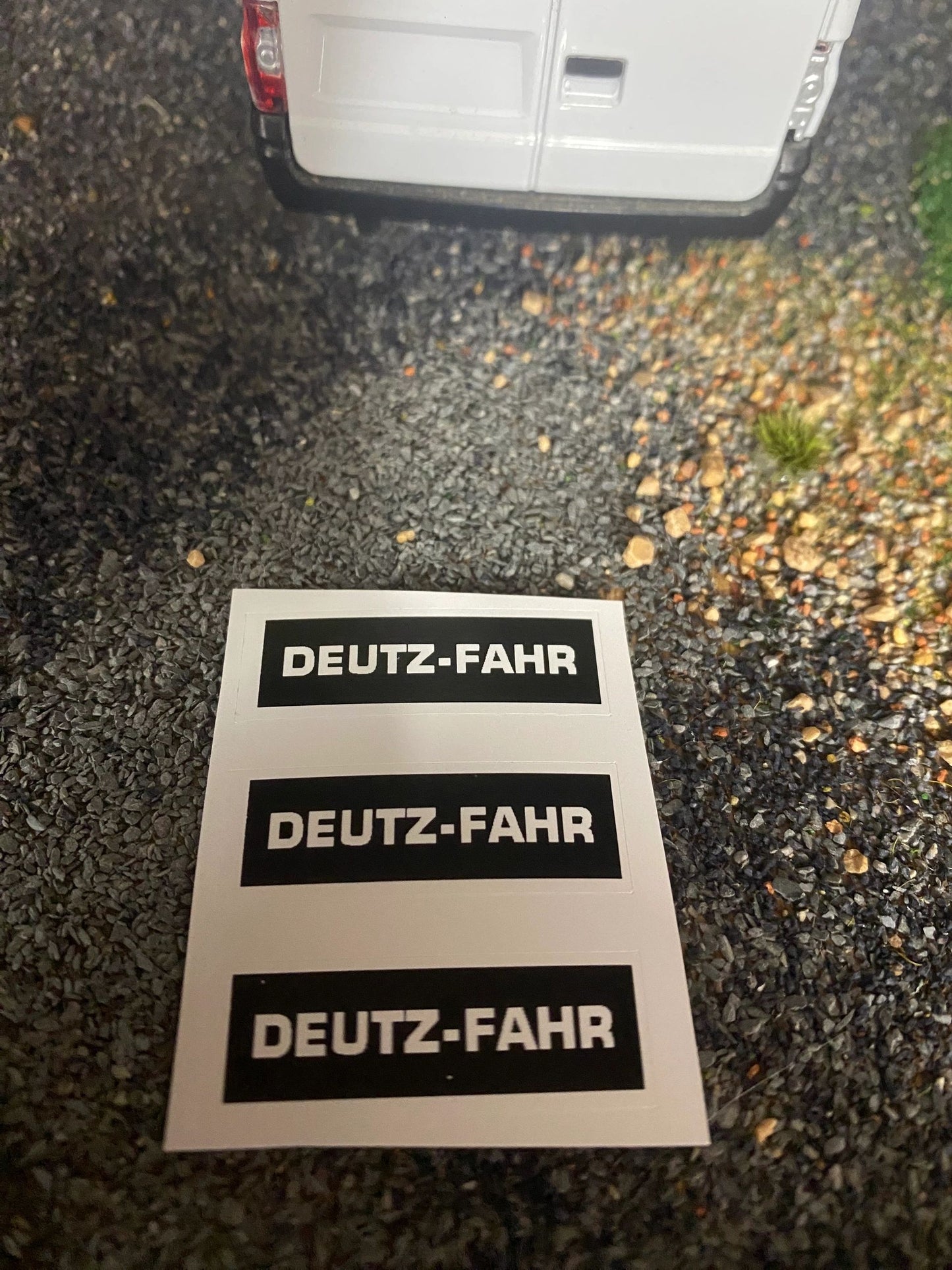 1:32 scale High quality vinyl pack Deutz Fahr tractor farm machinery decals Image 5