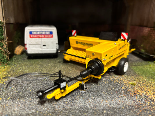 New Holland Hayliner 275 Baler Marge Models 1:32 scale BOXED