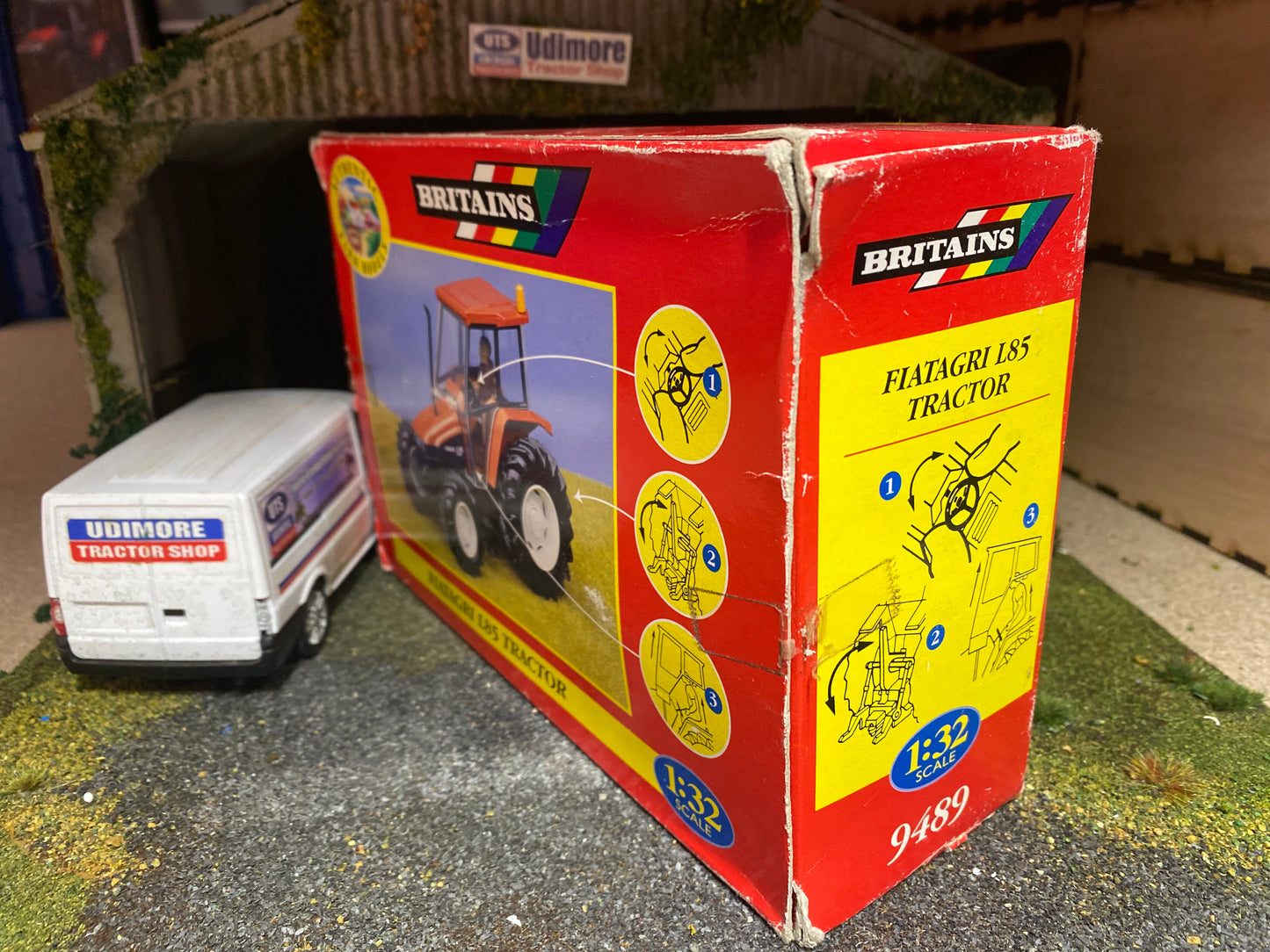 9489 Britains Fiatagri L85 Tractor obsolete