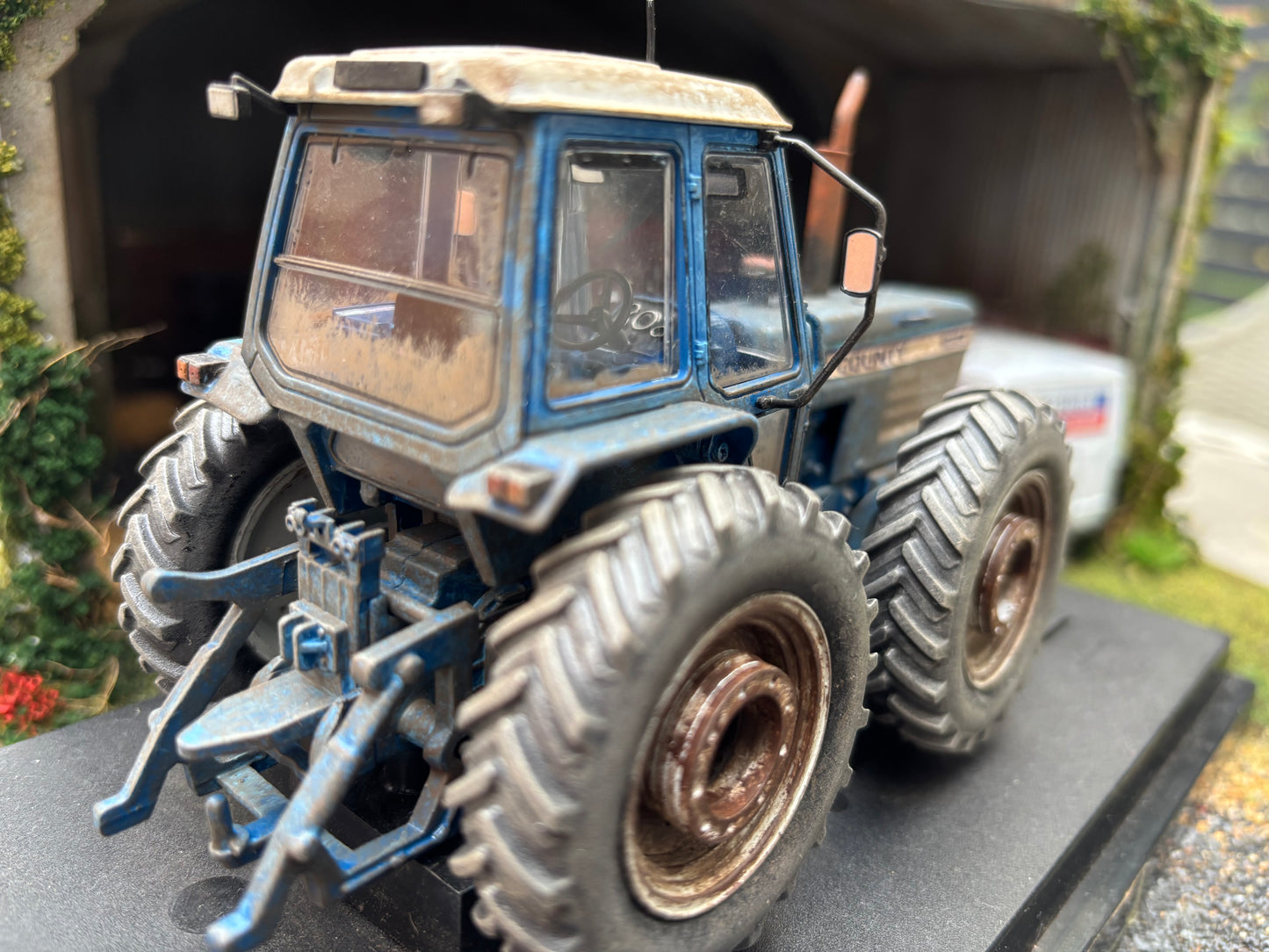 Prestige Weathered Well used County 1884 Tractor Conversion 1:32 scale wheel weights