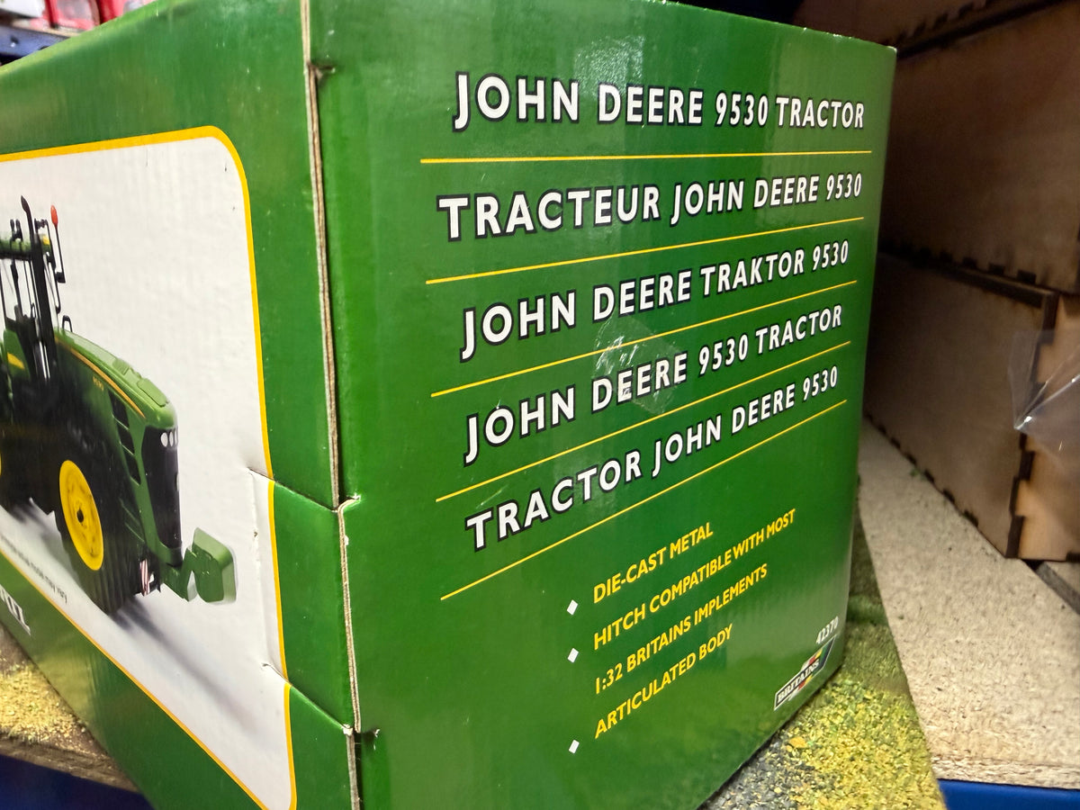 Britains 42370 John Deere 9530 Tractor 1:32 – Dealer Box Obsolete