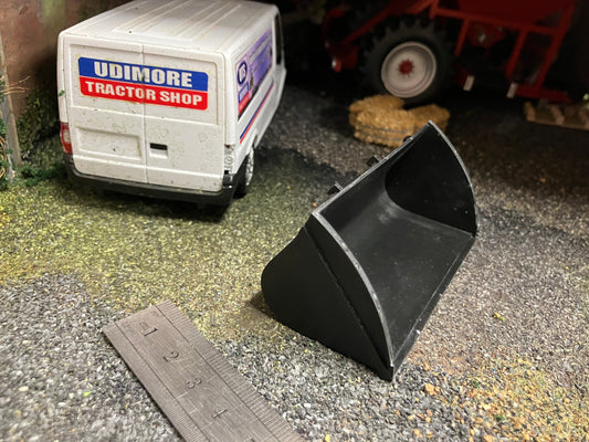 Grain Bucket Artisan32 farm machinery 1:32 scale 03112 Telehandler Tractor front loader