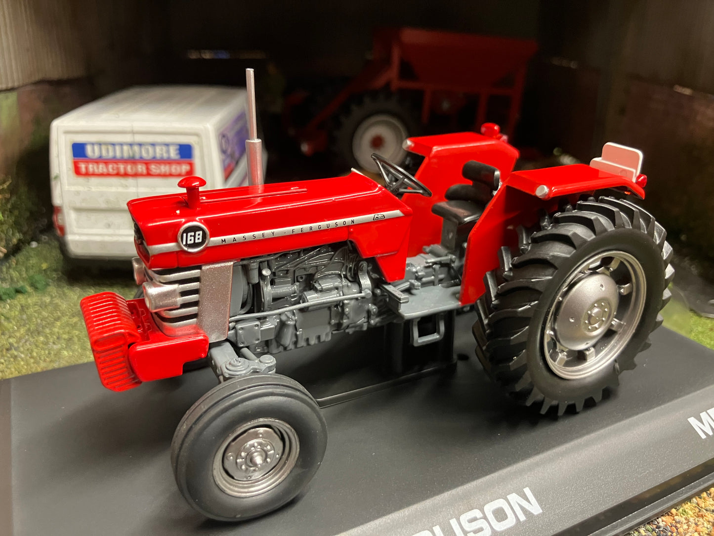 REP515 Replicagri Massey Ferguson 168 2WD Tractor Boxed 1:32 scale