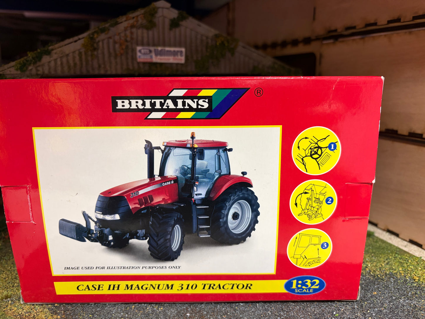 Vintage Britains Case IH Magnum 310 Tractor 42113 Boxed 1:32 Scale Obsolete