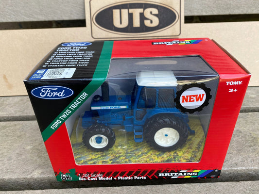 43322 Britains Ford TW20 Tractor 1:32 scale Image 2