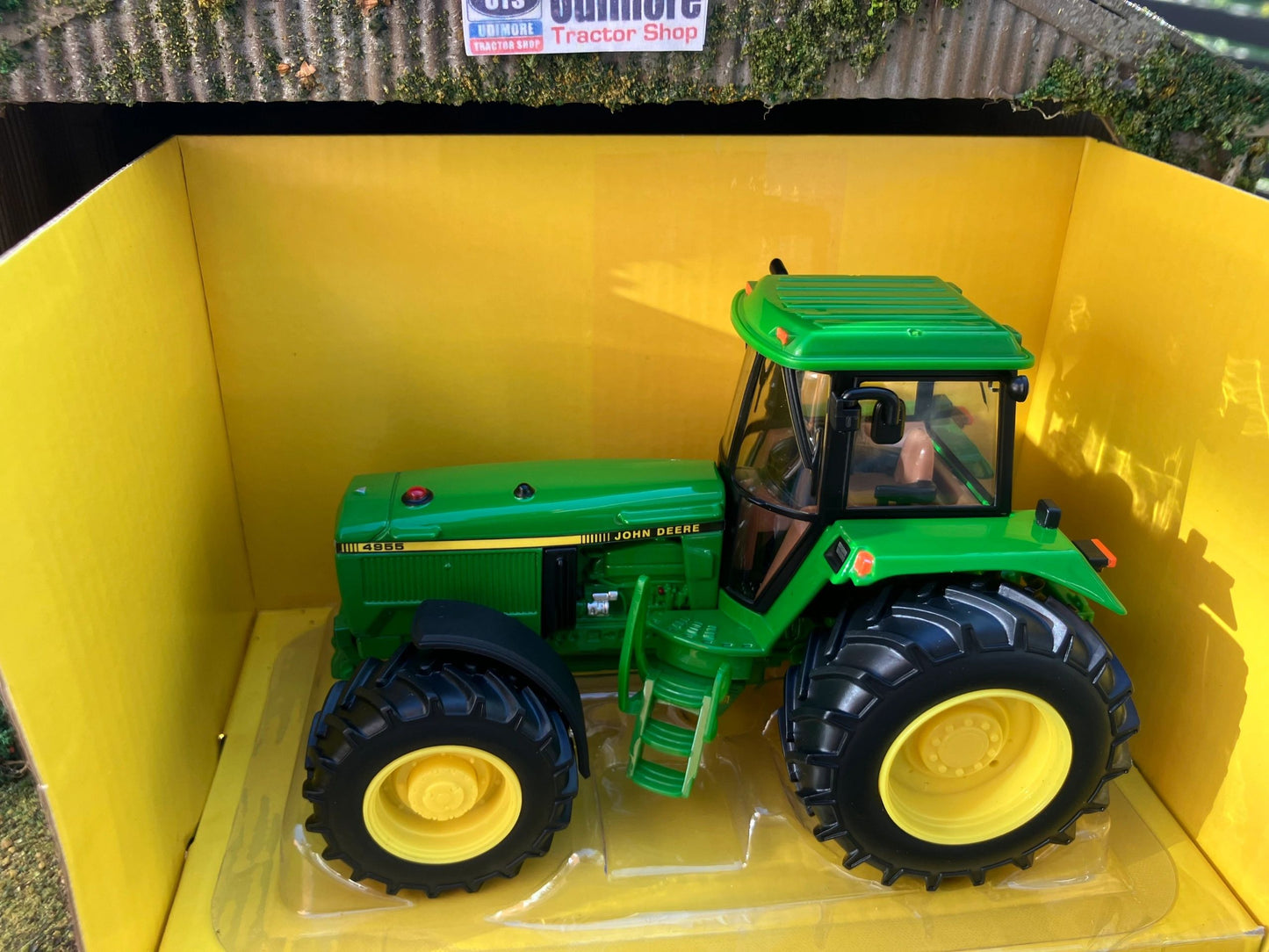 43407 Britains John Deere 4955 Tractor 1:32 BOXED Image 9