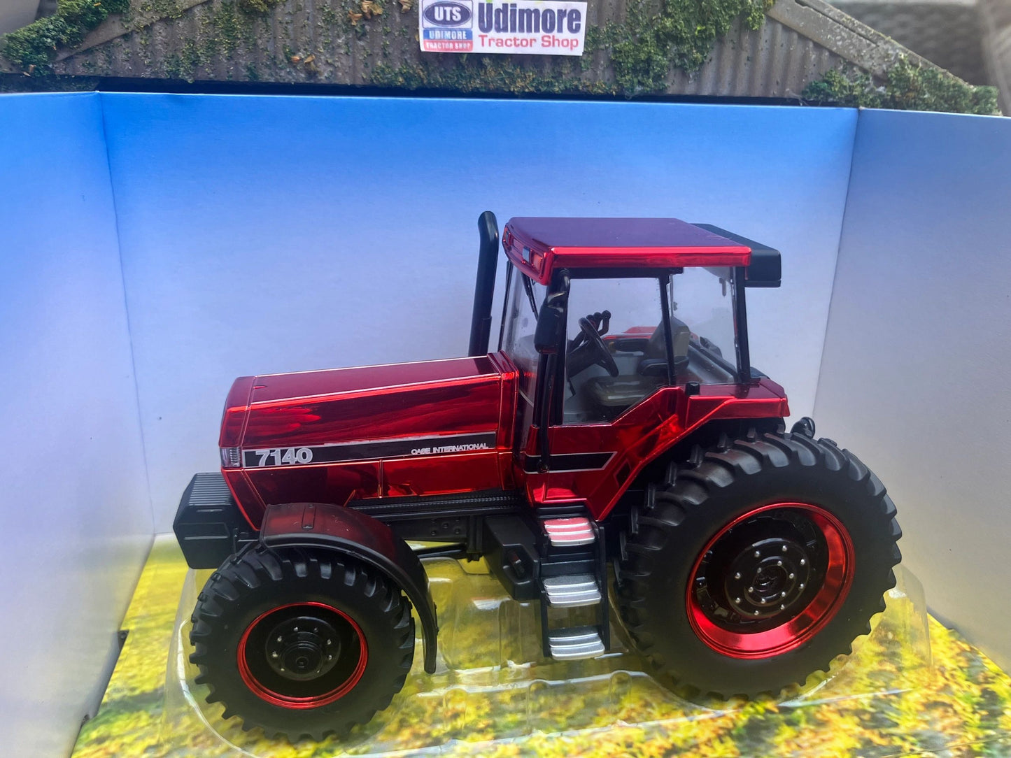 43416RC Britains RED CHROME CASE Magnum 7140 Tractor 1:32 scale New Limited Edition Image 6