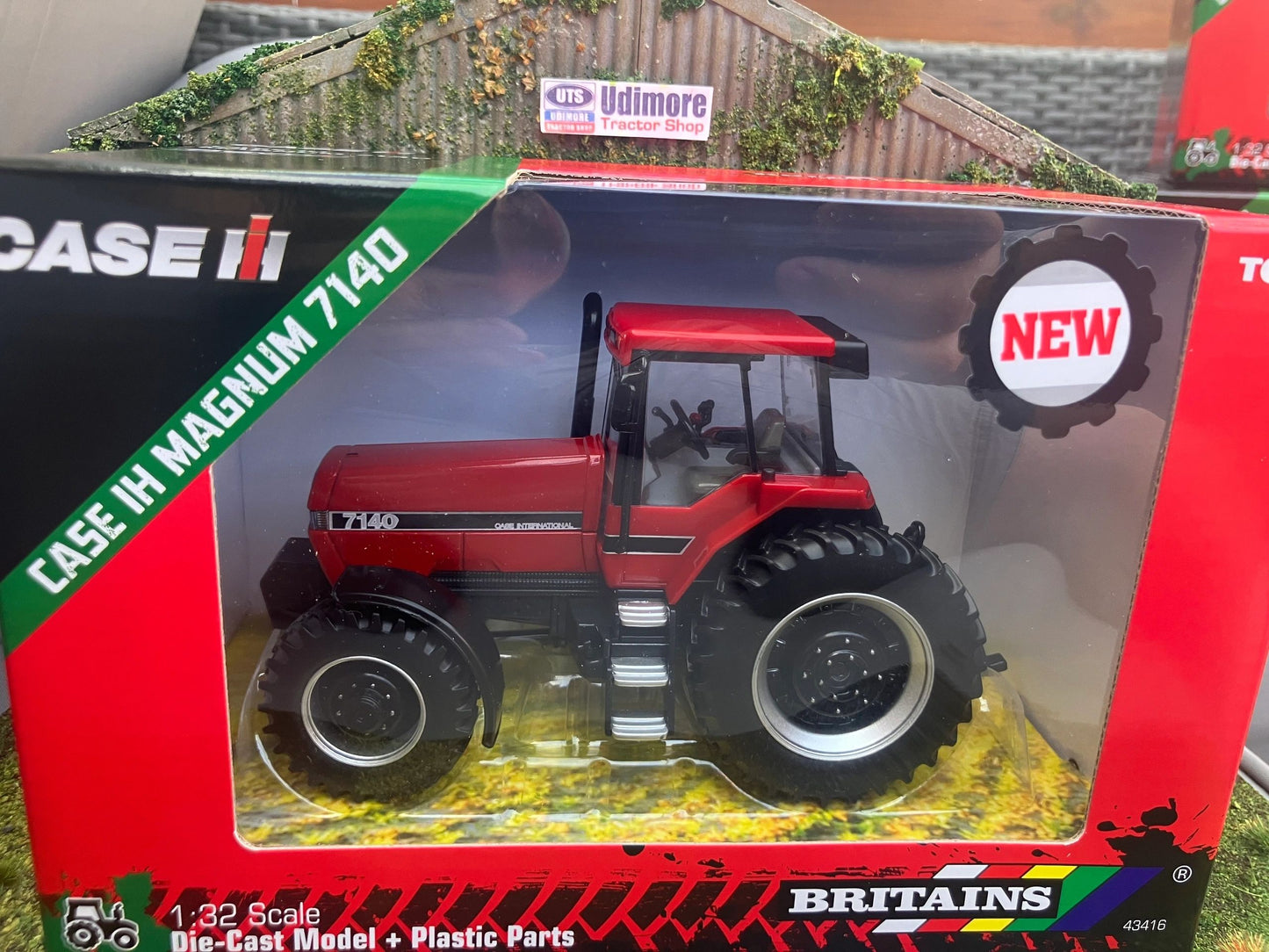 43416 Britains CASE Magnum 7140 Tractor 1:32 scale New Limited Edition Image