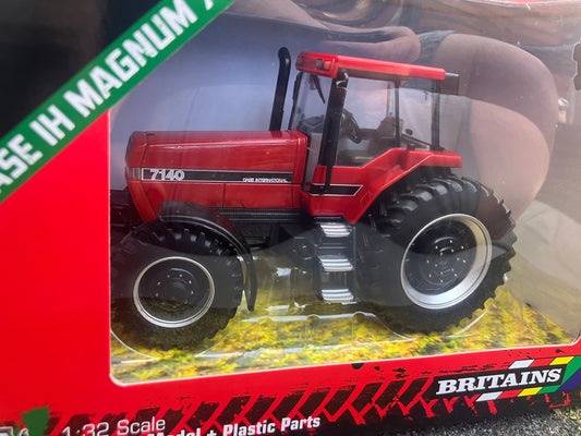 43416 Britains CASE Magnum 7140 Tractor 1:32 scale New Limited Edition Image 2
