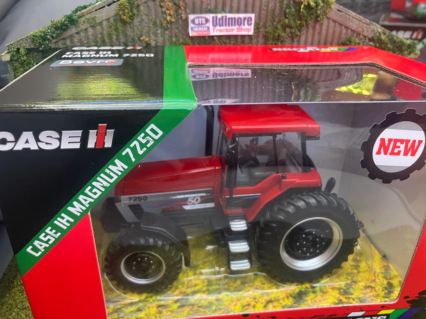 43417AN Britains CASE Magnum 7250 50th Anniversary Tractor 1:32 scale New Limited Edition Image 3