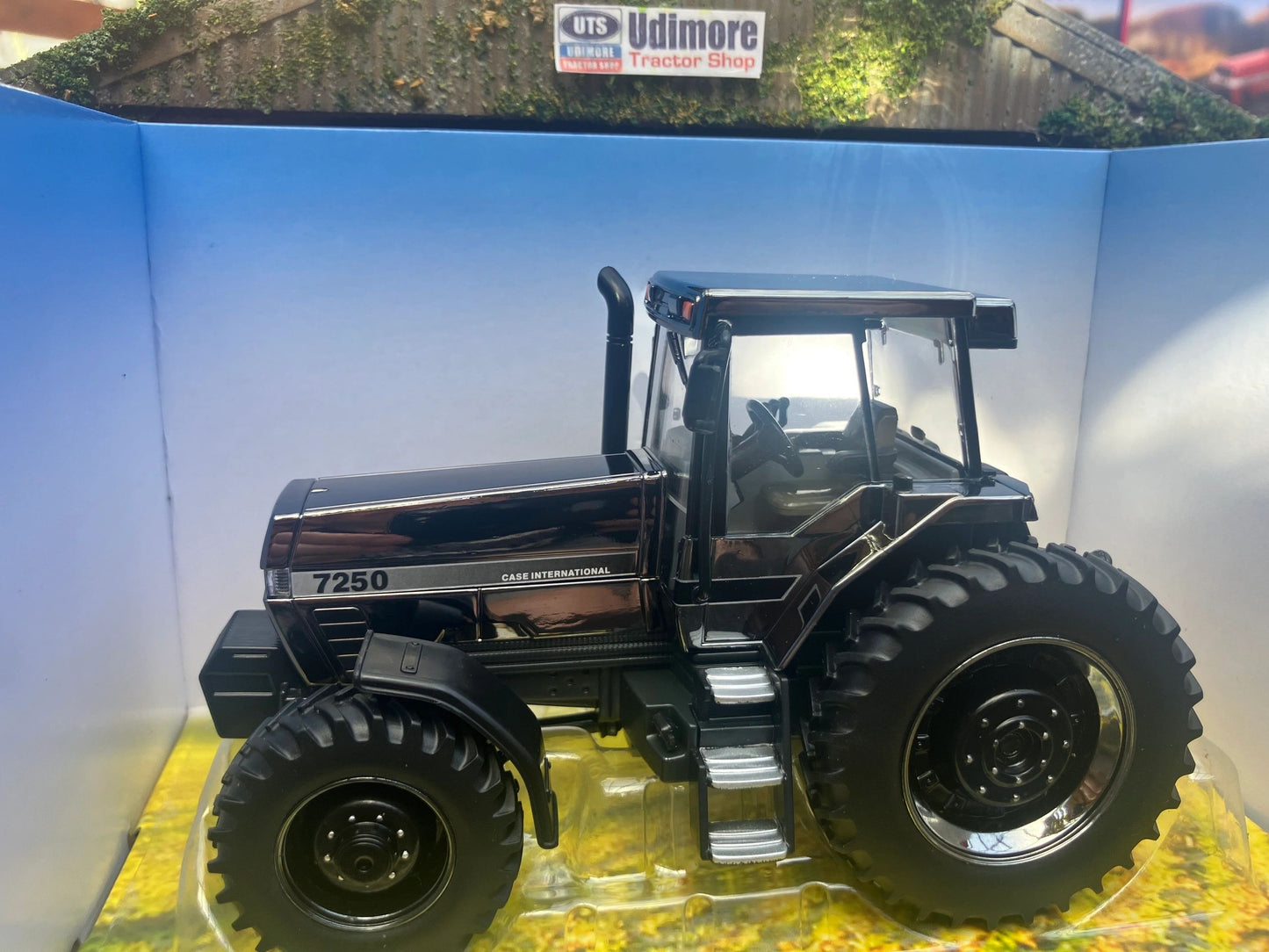 43417GM Britains GUN METAL CASE Magnum 7250 Tractor 1:32 scale New Limited Edition Image 5