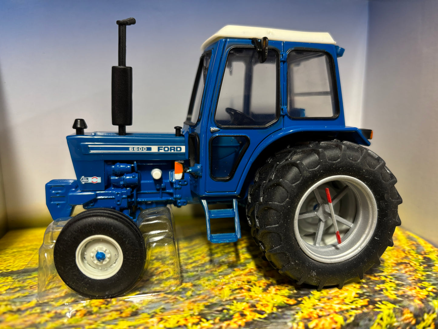 TAB MODELS Britains Ford 6600 rear duals Tractor Conversion 1:32 scale