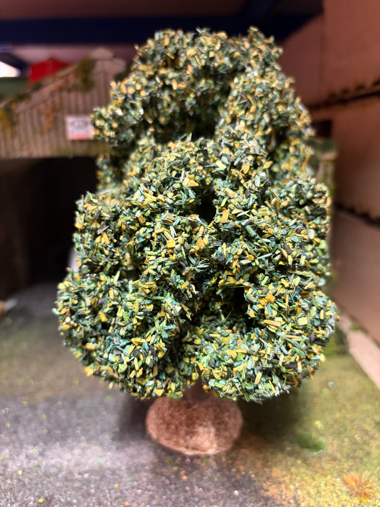 05619 Hand Made Tree 18cm Artisan32 1:32 scale diorama