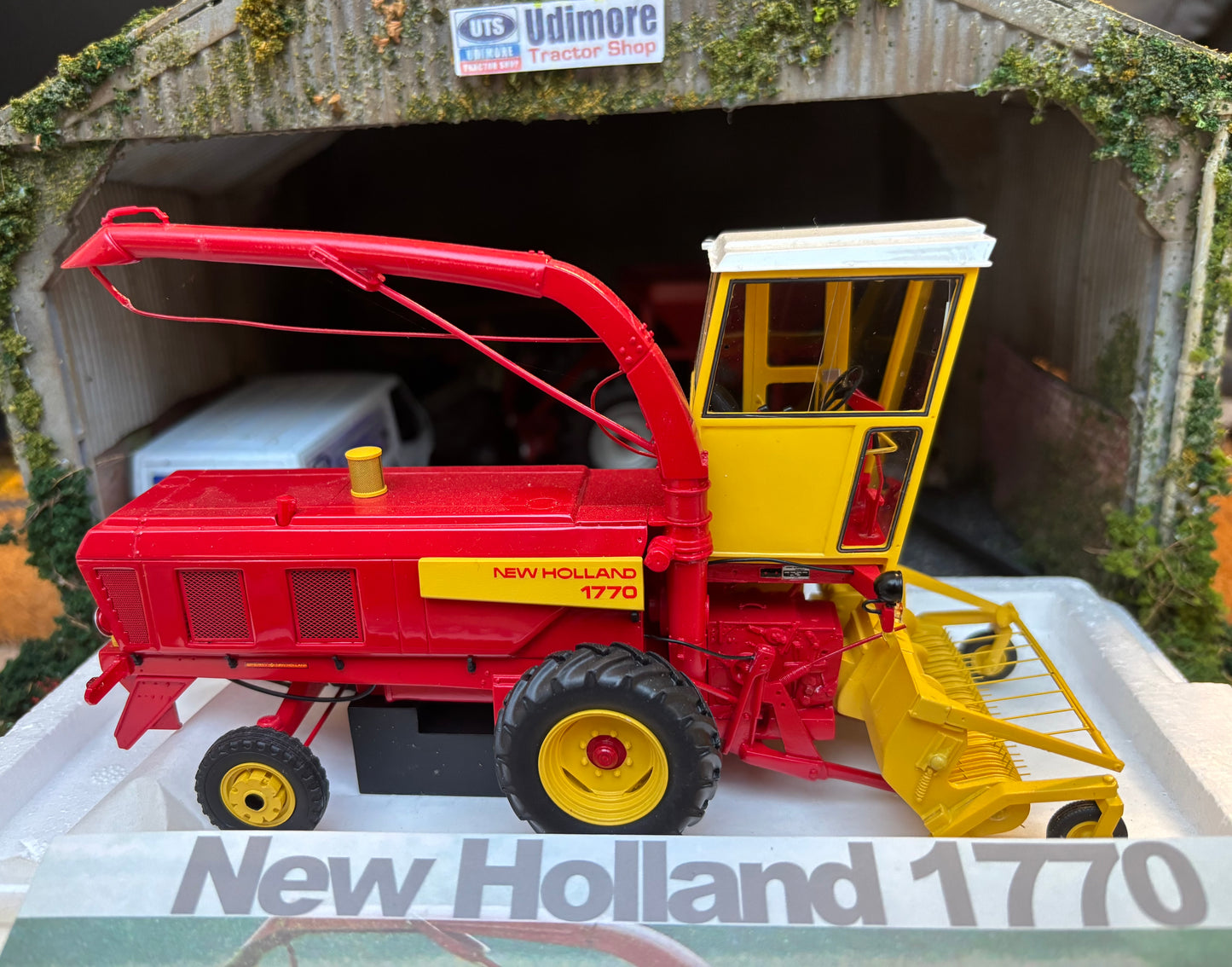 New Holland 1770 Forage Harvester Limited Edition Stunning in 1:32 scale VKA Models