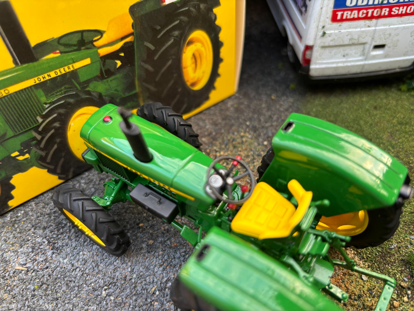 John Deere 1130 MFWD Tractor Metal 1:32 scale Limited Edition Minitrac