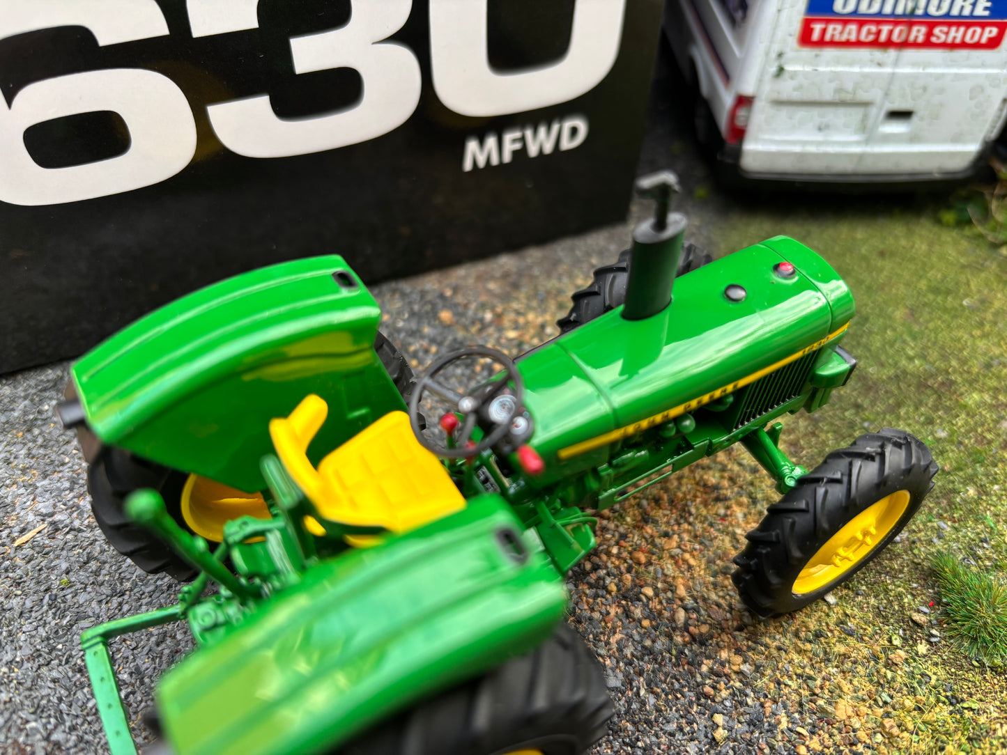 John Deere 1630 MFWD Tractor Metal 1:32 scale Limited Edition Minitrac