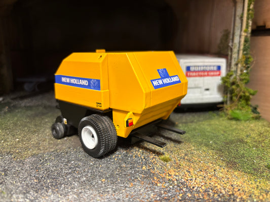 New Holland Round Baler by Rob Neesham 1:32 scale Conversion