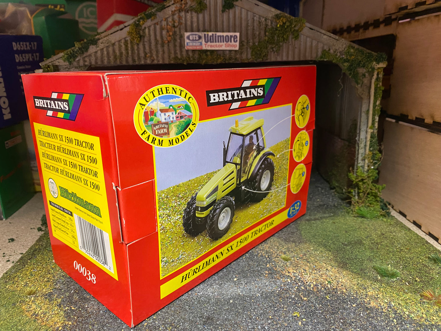 00038 Britains Hurlimann SX 1500 Tractor in original Box obsolete VINTAGE