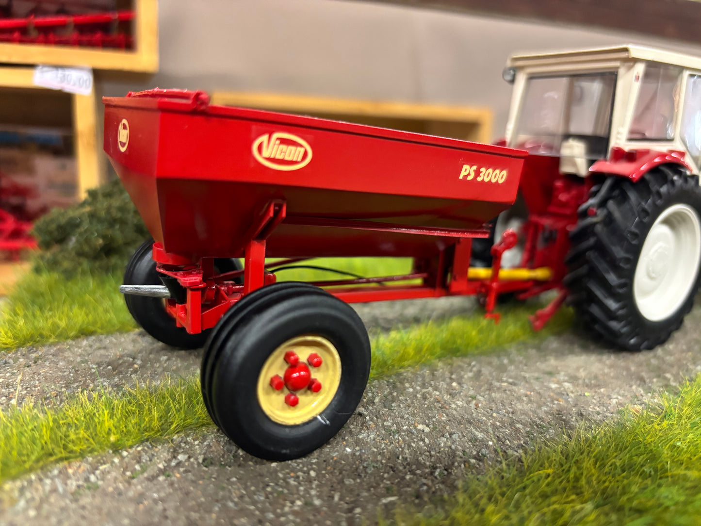 Vicon PS3000 Spreader Scratch built COLLECTION ONLY 1:32 scale