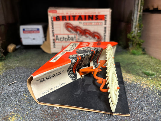 Vintage Britains Vicon Lely Acrobat hay rake 1:32 scale Obsolete 9537
