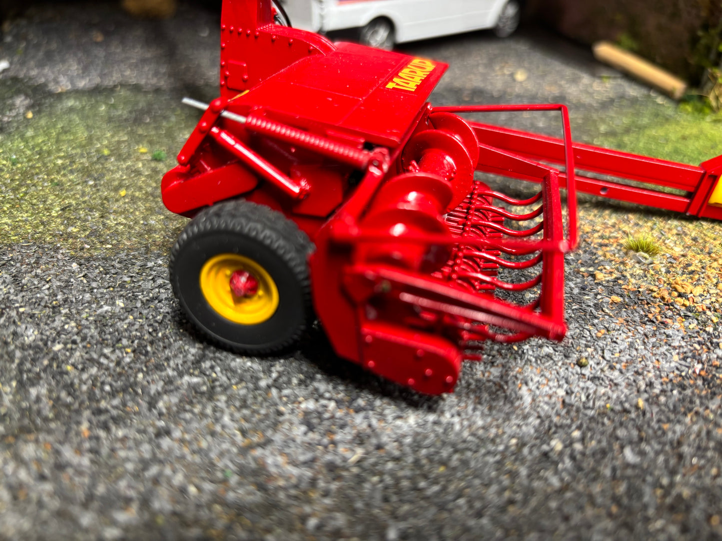 Taarup 605b Scratch built trailed Forage harvester 1:32 scale