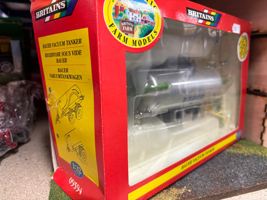 09594 Vintage Britains Bauer Vacuum Slurry Tanker 1:32 scale
