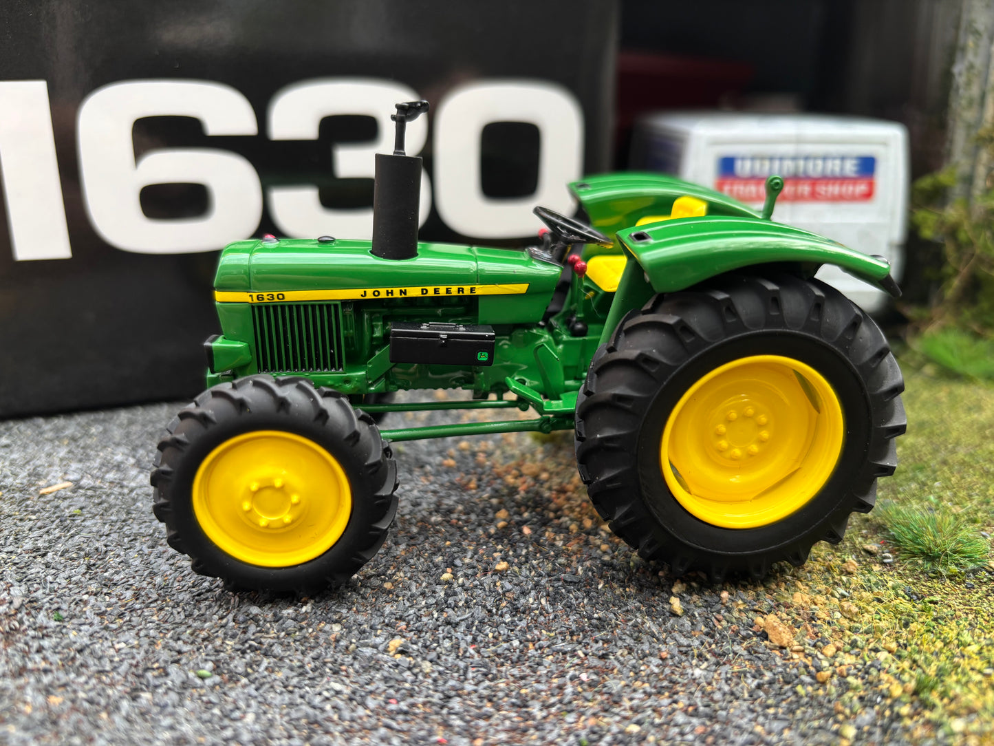 John Deere 1630 MFWD Tractor Metal 1:32 scale Limited Edition Minitrac