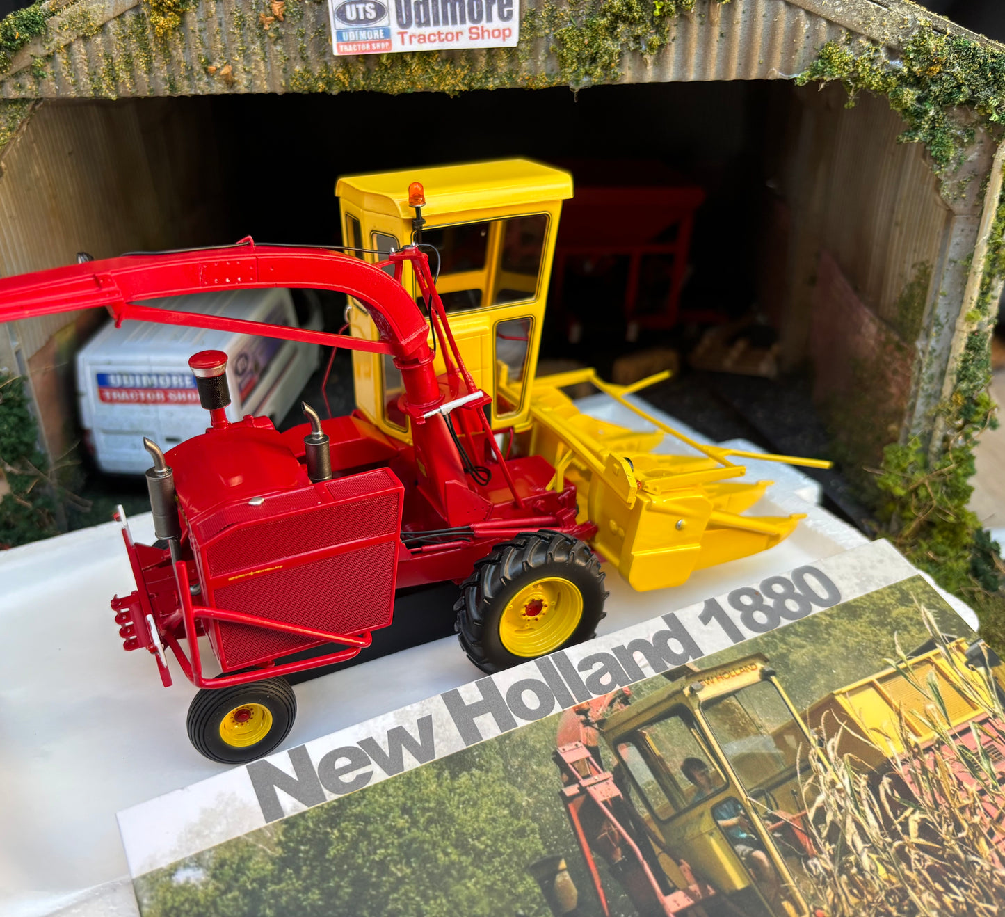 New Holland 1880 Forage Harvester Limited Edition Stunning in 1:32 scale VKA Models