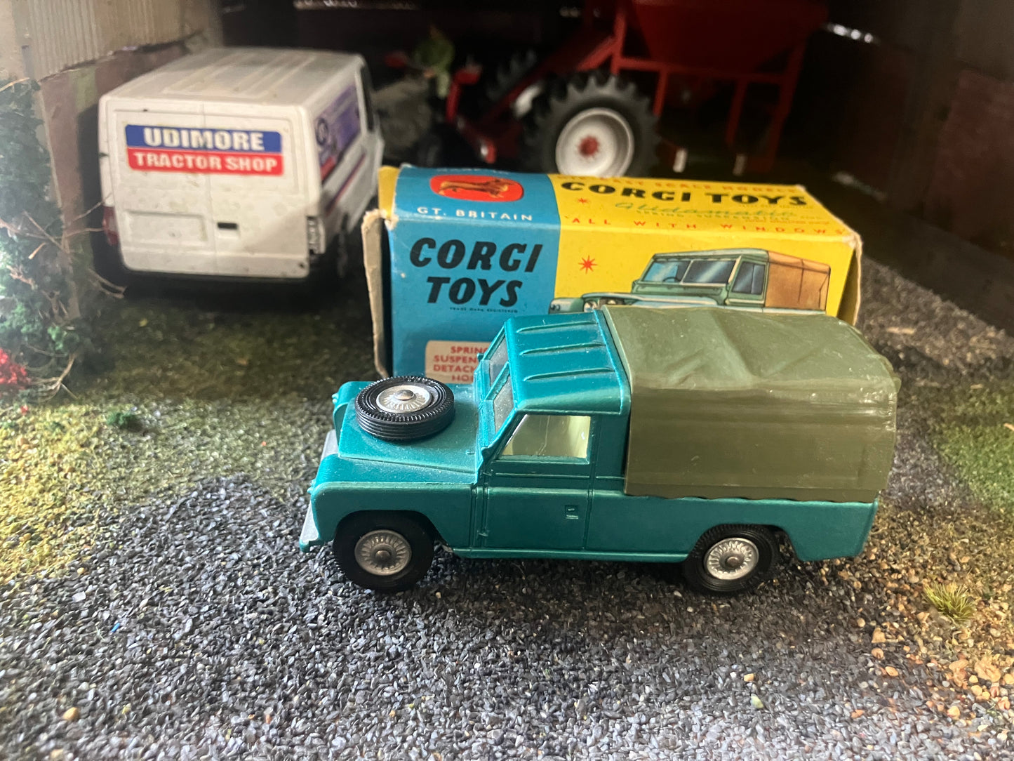 Corgi 438 Land Rover boxed
