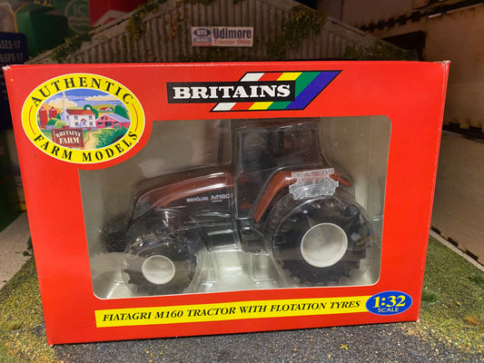 Britains New Holland Fiatagri M160 Floatations Tractor 9445 1:32 scale obsolete