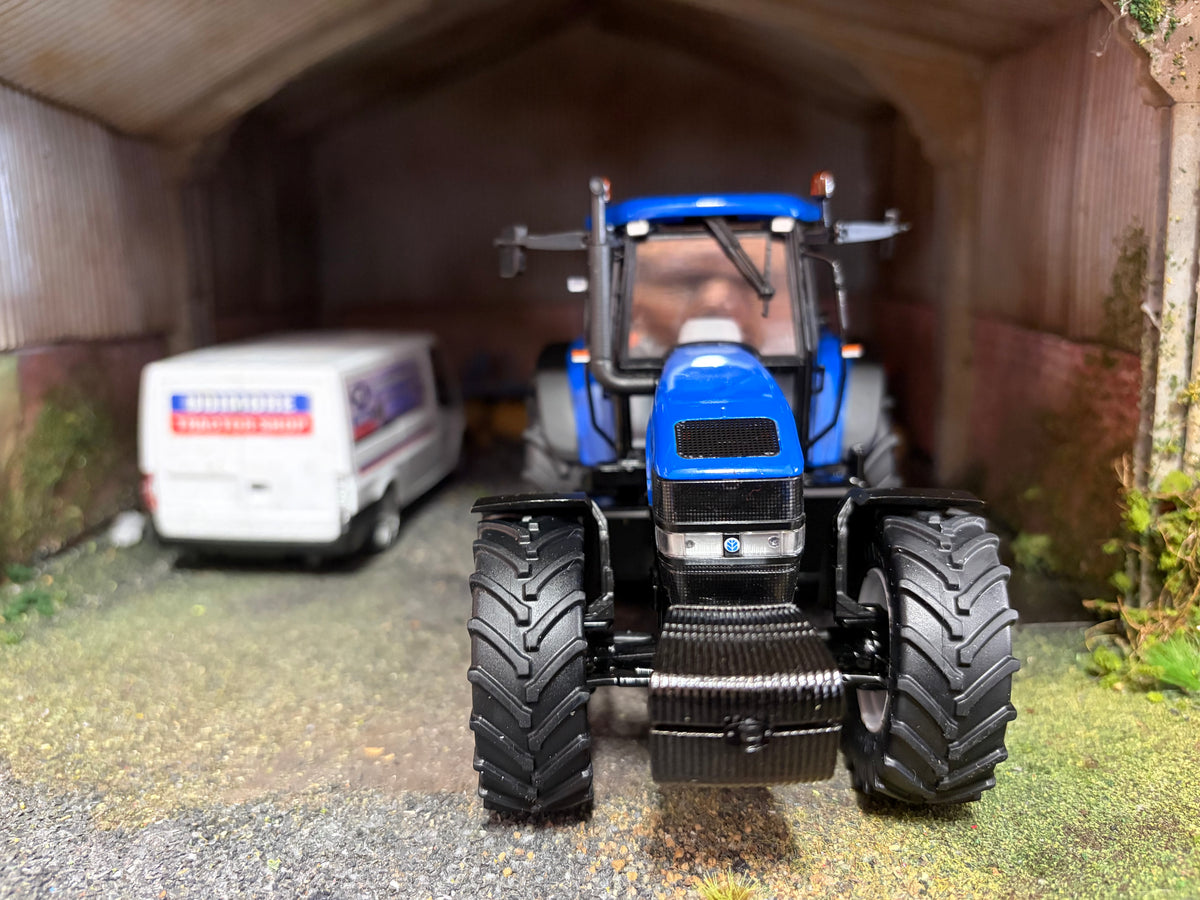 Limited Edition New Holland TM 175 Gen 2 Front weight Tractor 1:32 scale Boxed ROS
